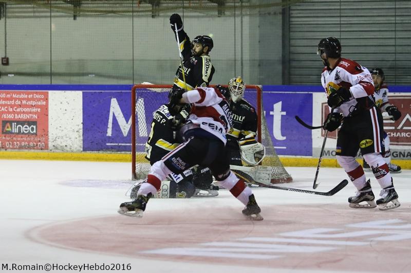 Rouen 8 - 5 Chamonix / Morzine