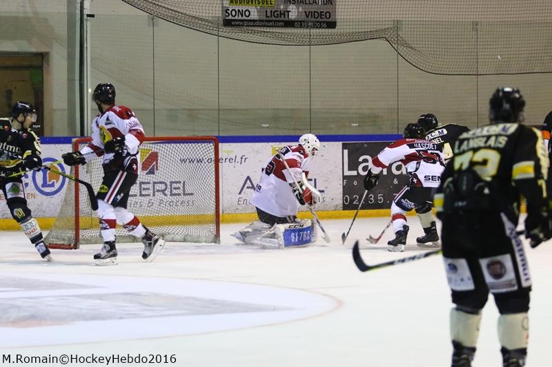 Rouen 8 - 5 Chamonix / Morzine