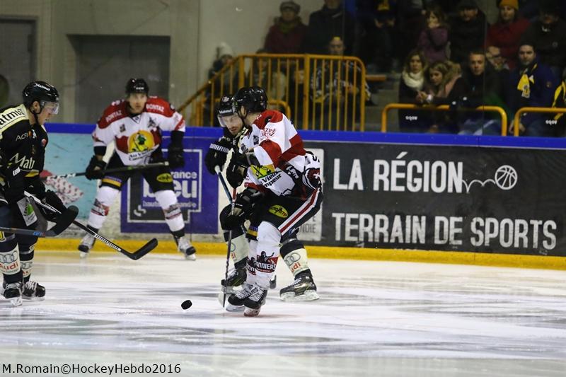 Rouen 8 - 5 Chamonix / Morzine
