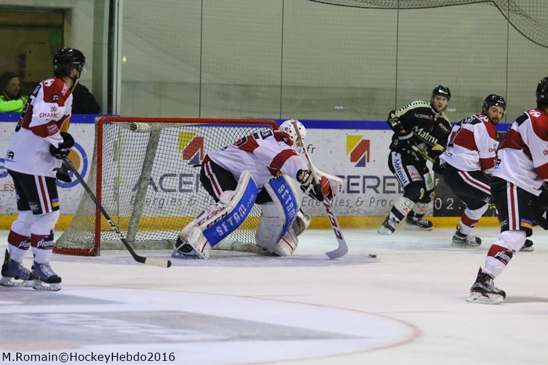 Rouen 8 - 5 Chamonix / Morzine