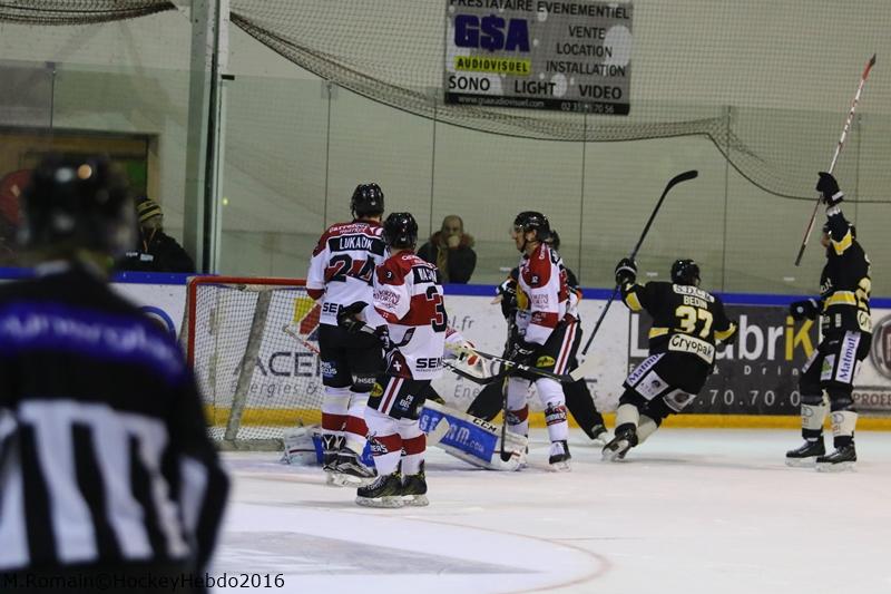 Rouen 8 - 5 Chamonix / Morzine