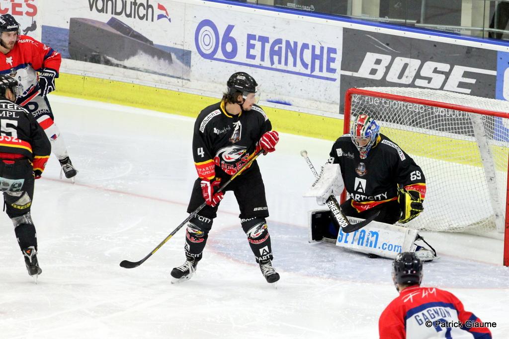 Nice 3 - 2 Angers 