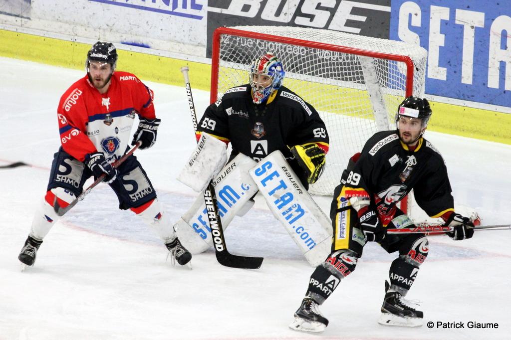 Nice 3 - 2 Angers 
