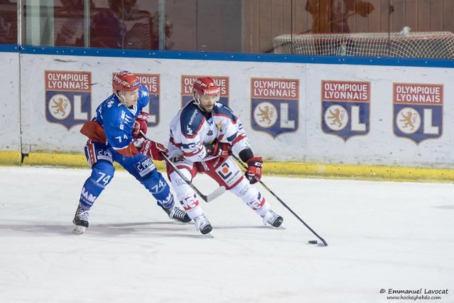 Photo hockey match Lyon - Grenoble  le 03/01/2017