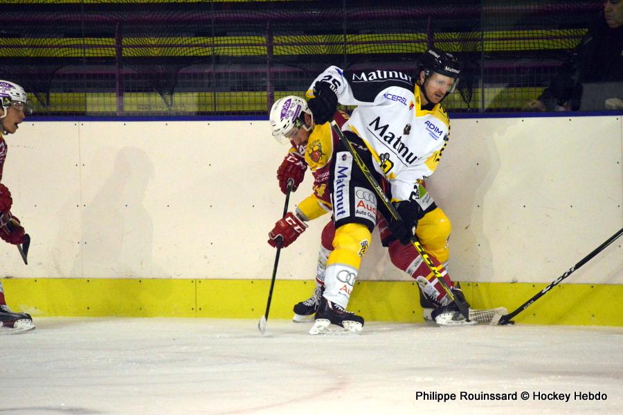Dijon  3 - 4 Rouen