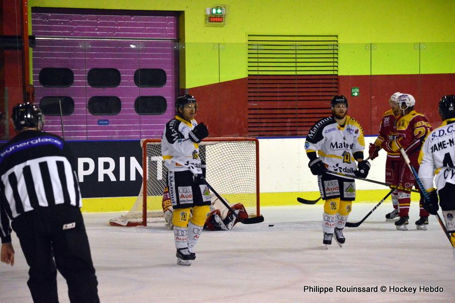Dijon  3 - 4 Rouen