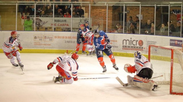 Photo hockey match Angers  - Grenoble  le 08/01/2017
