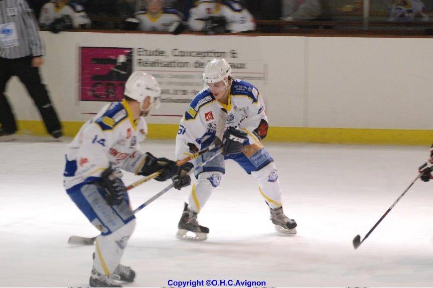Viry-Châtillon 2 - 5 Avignon