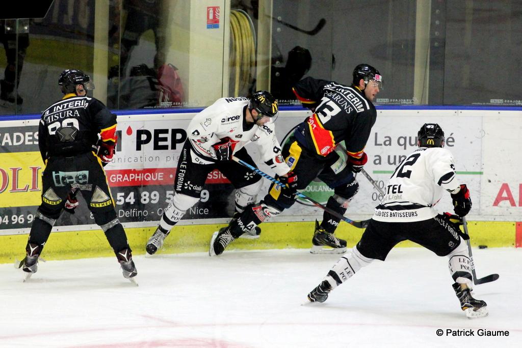 Nice 3 - 2 Amiens 