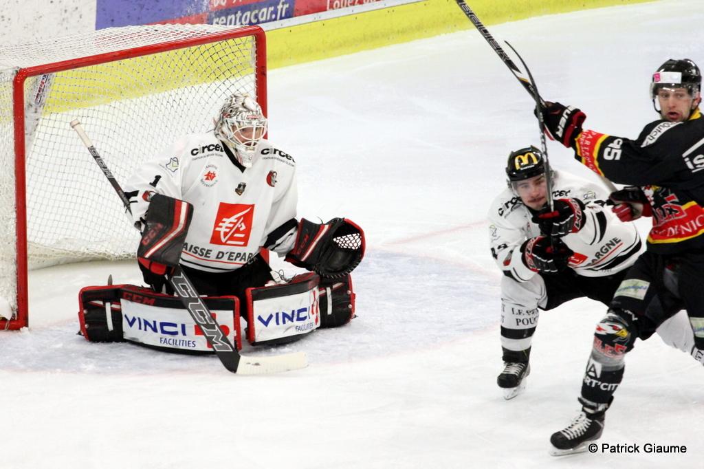 Nice 3 - 2 Amiens 