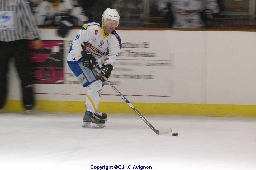 Viry-Châtillon 2 - 5 Avignon