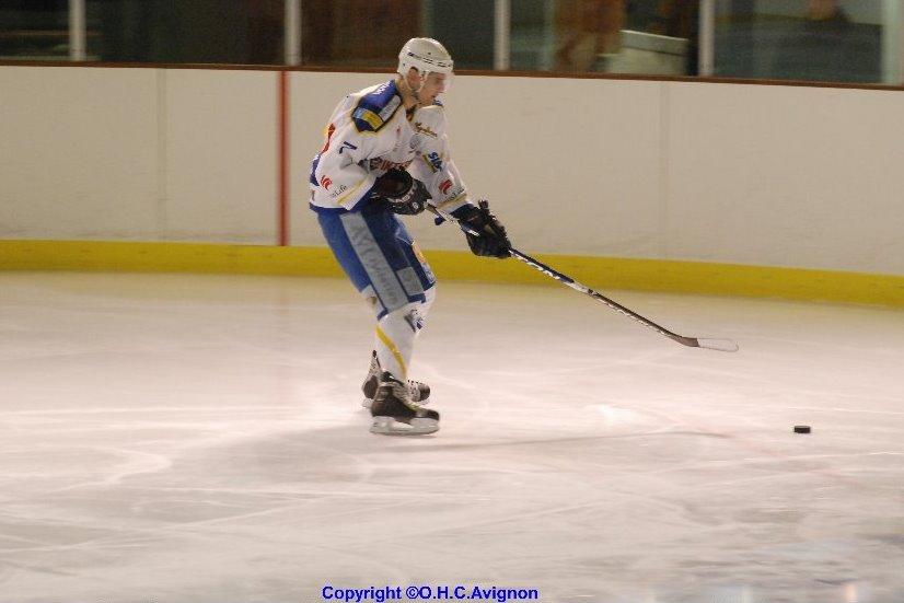 Viry-Châtillon 2 - 5 Avignon