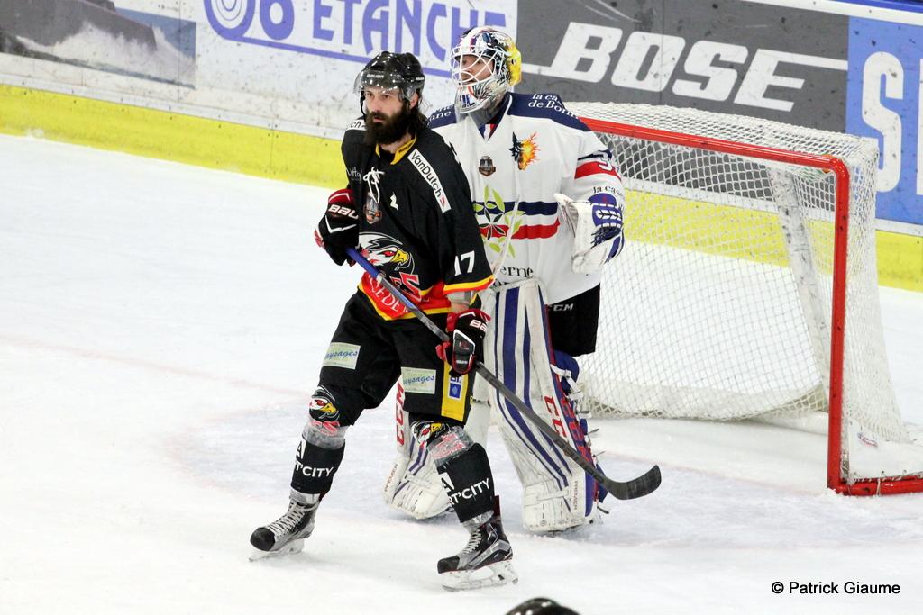 Nice 2 - 4 Grenoble 