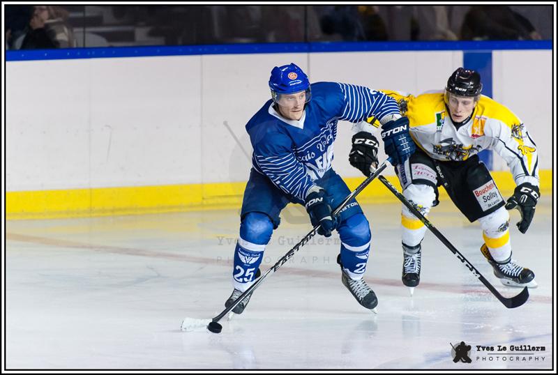Paris (FV) 4 - 5 Rouen II