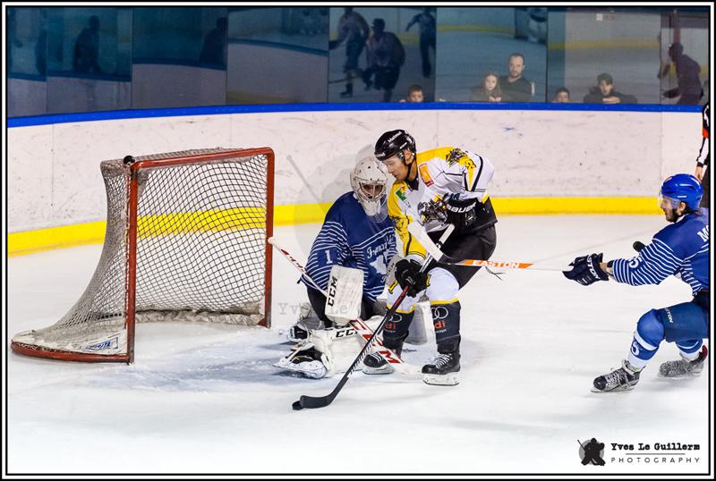 Paris (FV) 4 - 5 Rouen II