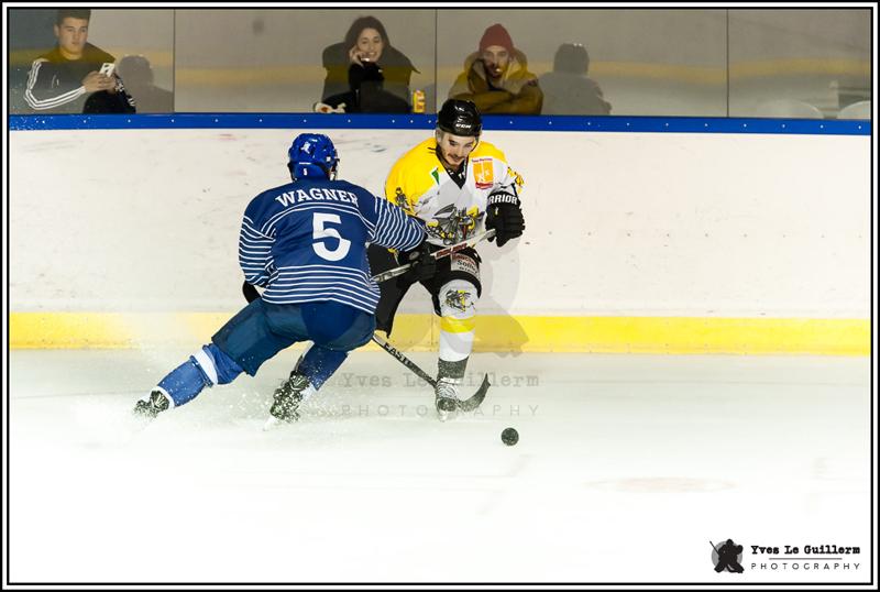 Paris (FV) 4 - 5 Rouen II