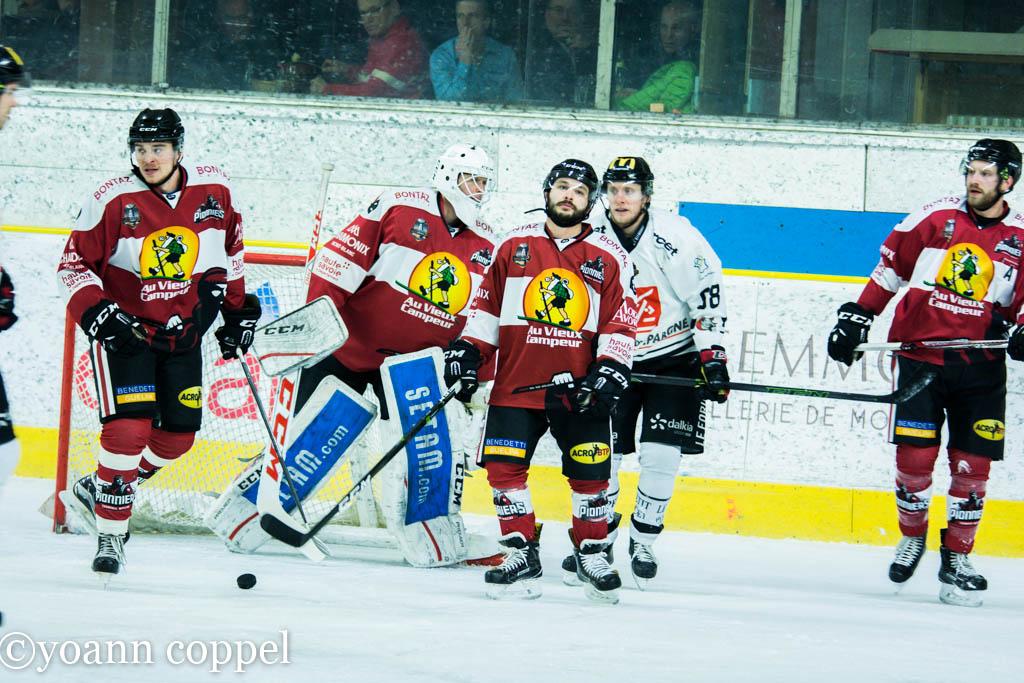 Chamonix / Morzine 5 - 3 Amiens 