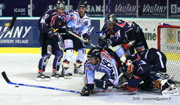 Grenoble  8 - 5 Angers 
