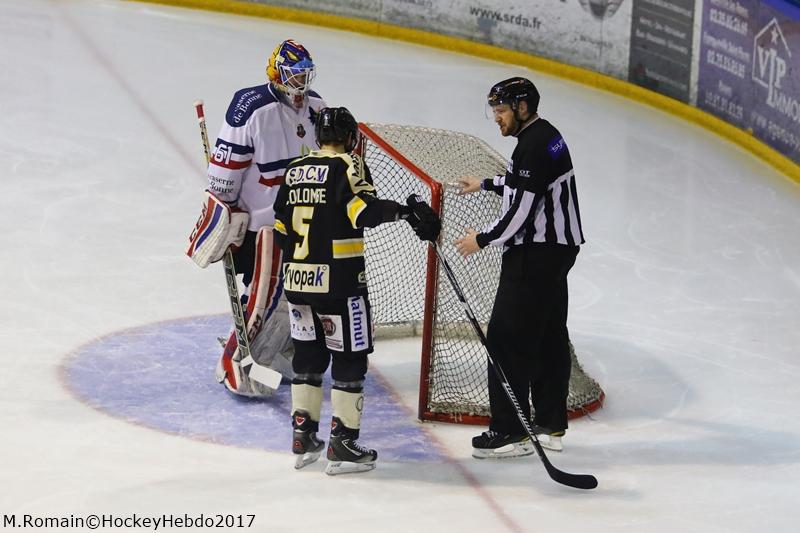 Rouen 0 - 2 Grenoble 