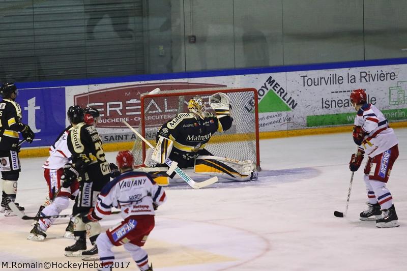 Rouen 0 - 2 Grenoble 