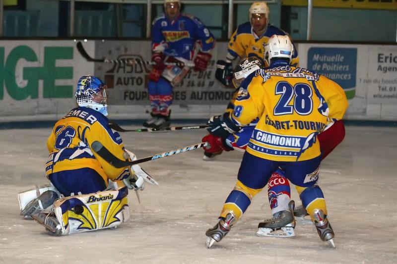 Epinal  9 - 2 Chamonix 