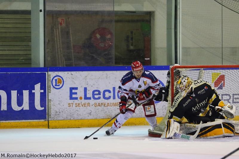 Rouen 0 - 2 Grenoble 