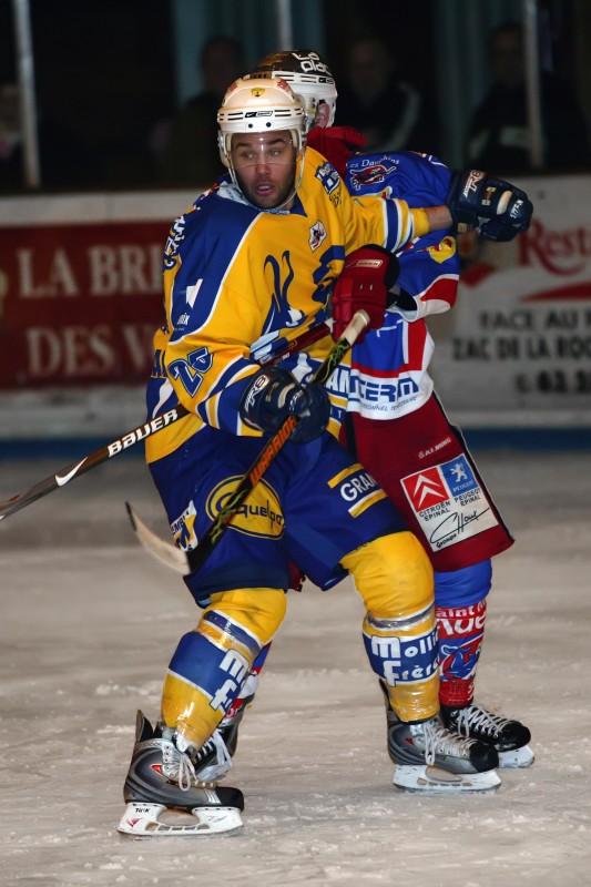 Epinal  9 - 2 Chamonix 
