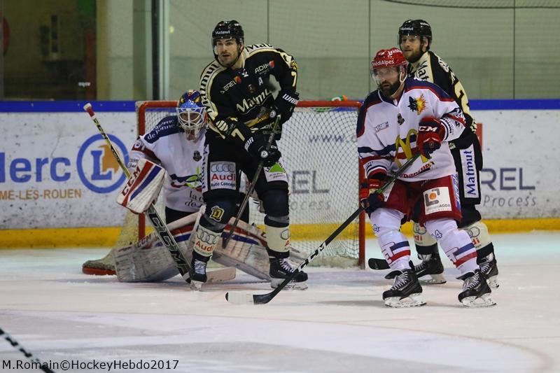 Rouen 0 - 2 Grenoble 