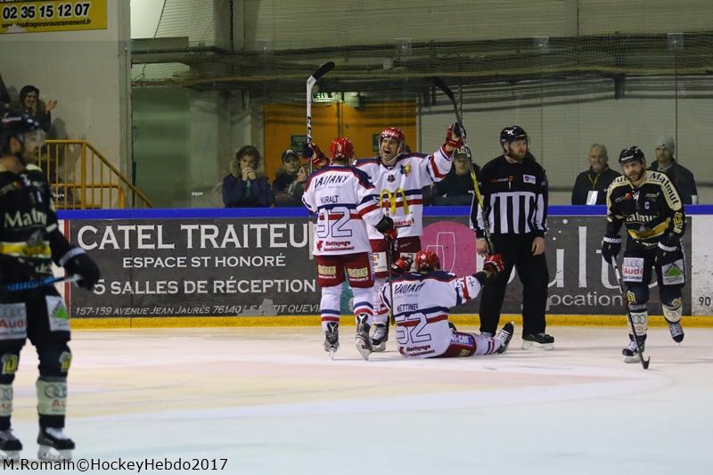 Rouen 0 - 2 Grenoble 