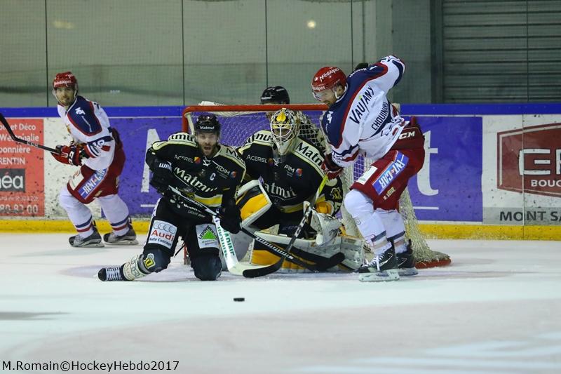 Rouen 0 - 2 Grenoble 