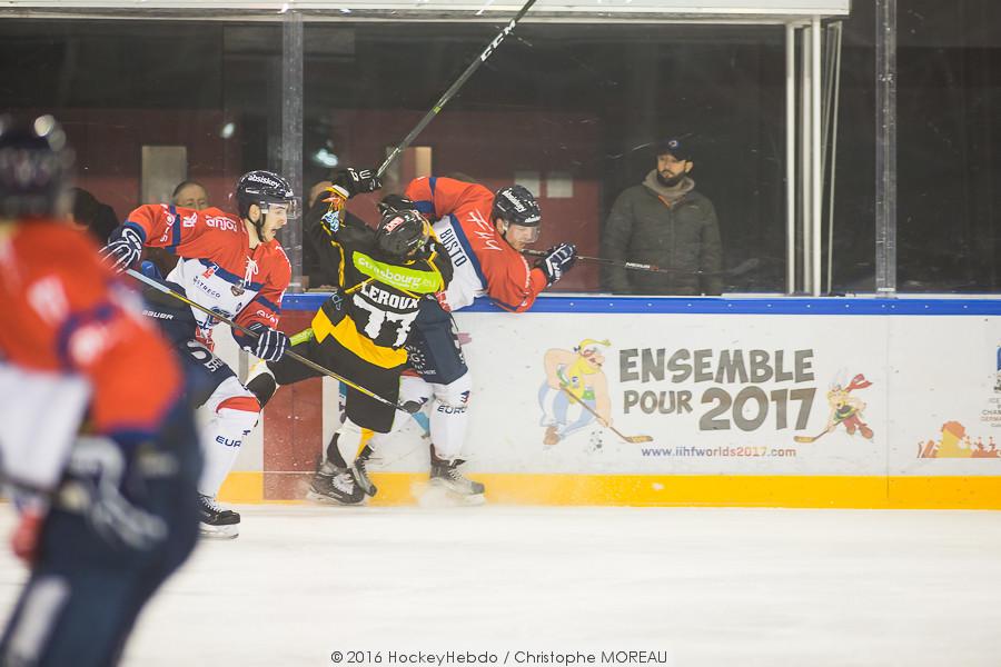Strasbourg  4 - 3 Angers 