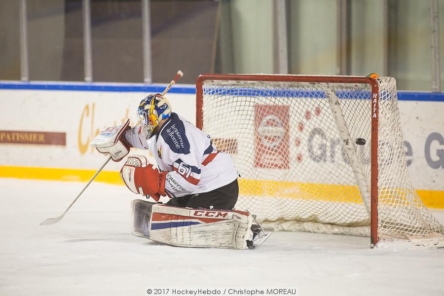 Strasbourg  3 - 2 Grenoble 