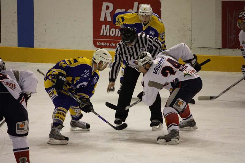 Chamonix  3 - 9 Grenoble 