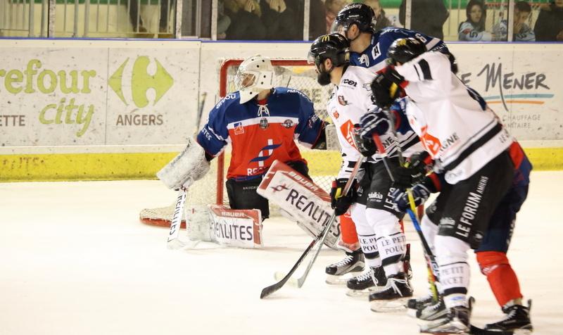 Angers  3 - 4 Amiens 