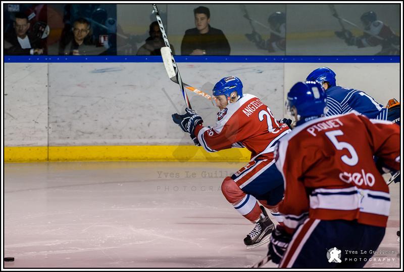 Paris (FV) 5 - 2 Wasquehal Lille