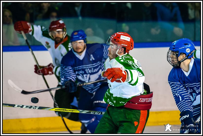 Paris (FV) 4 - 2 Cergy-Pontoise