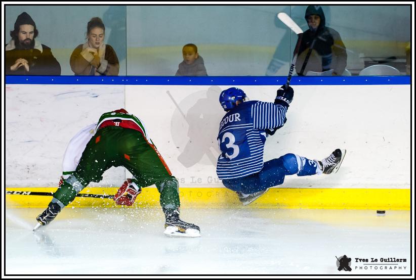 Paris (FV) 4 - 2 Cergy-Pontoise