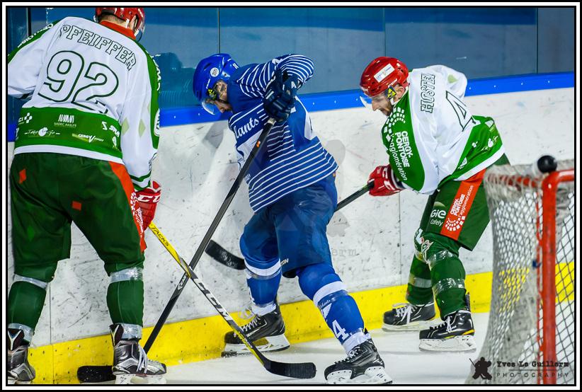 Paris (FV) 4 - 2 Cergy-Pontoise