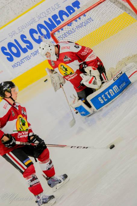 Chamonix / Morzine 0 - 6 Strasbourg 