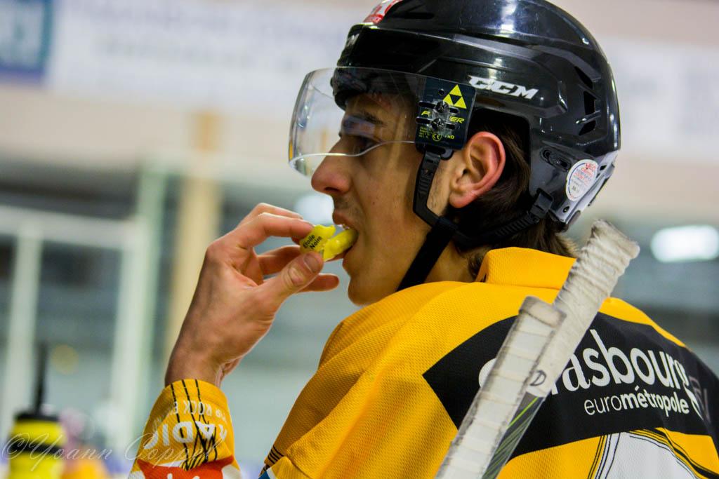 Chamonix / Morzine 0 - 6 Strasbourg 