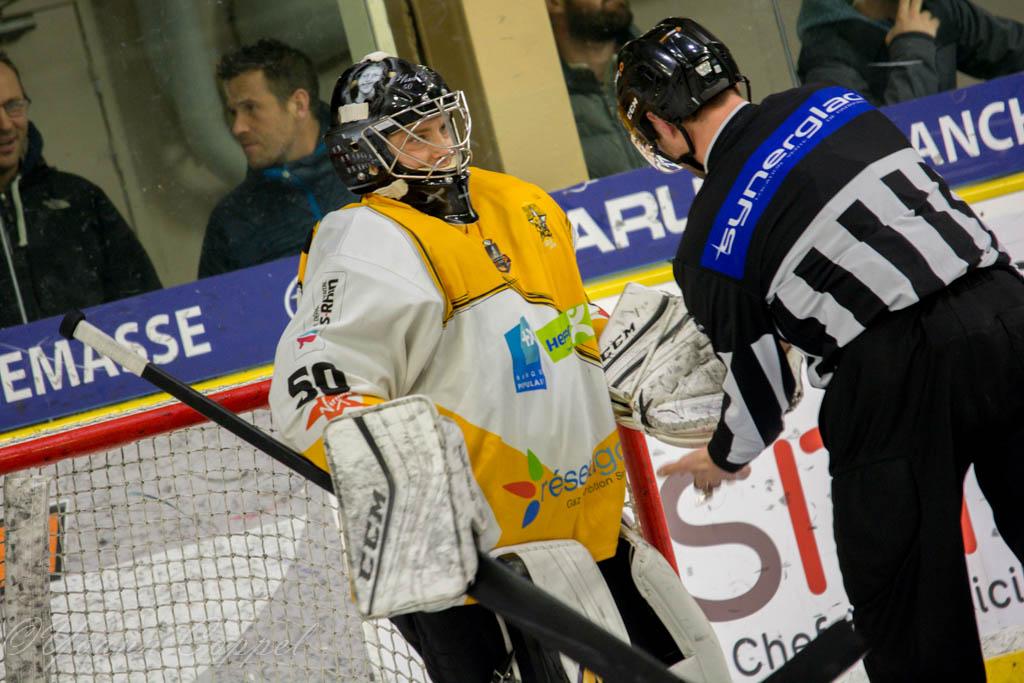 Chamonix / Morzine 0 - 6 Strasbourg 