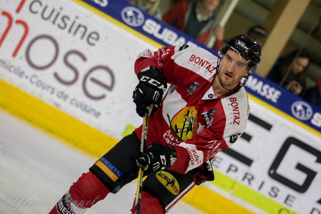 Chamonix / Morzine 0 - 6 Strasbourg 