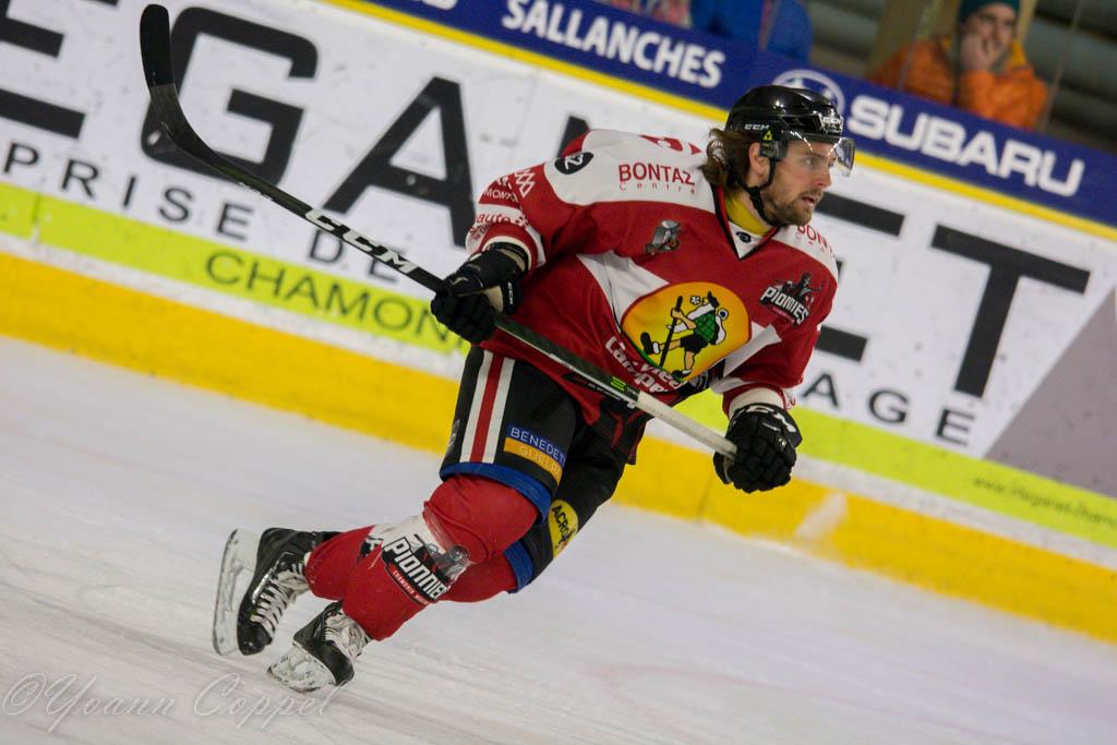 Chamonix / Morzine 0 - 6 Strasbourg 