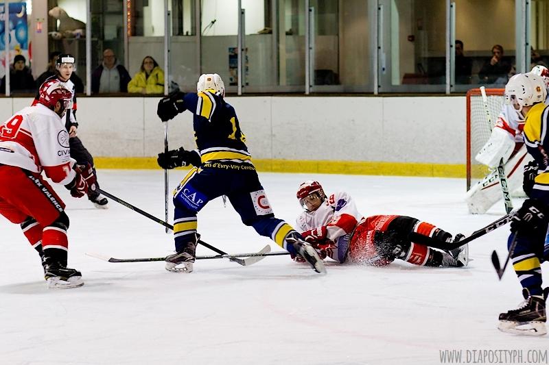 Evry / Viry 3 - 2 Valence