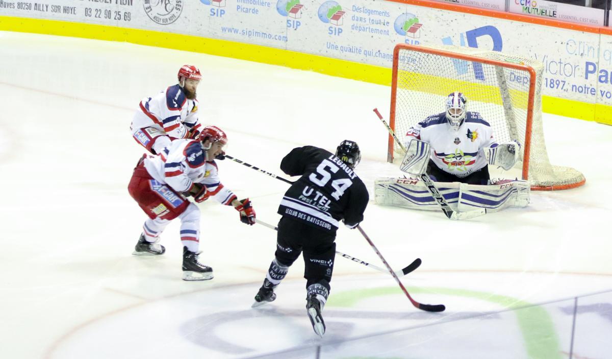 Amiens  7 - 3 Grenoble 