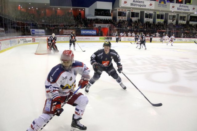 Photo hockey match Amiens  - Grenoble  le 17/02/2017