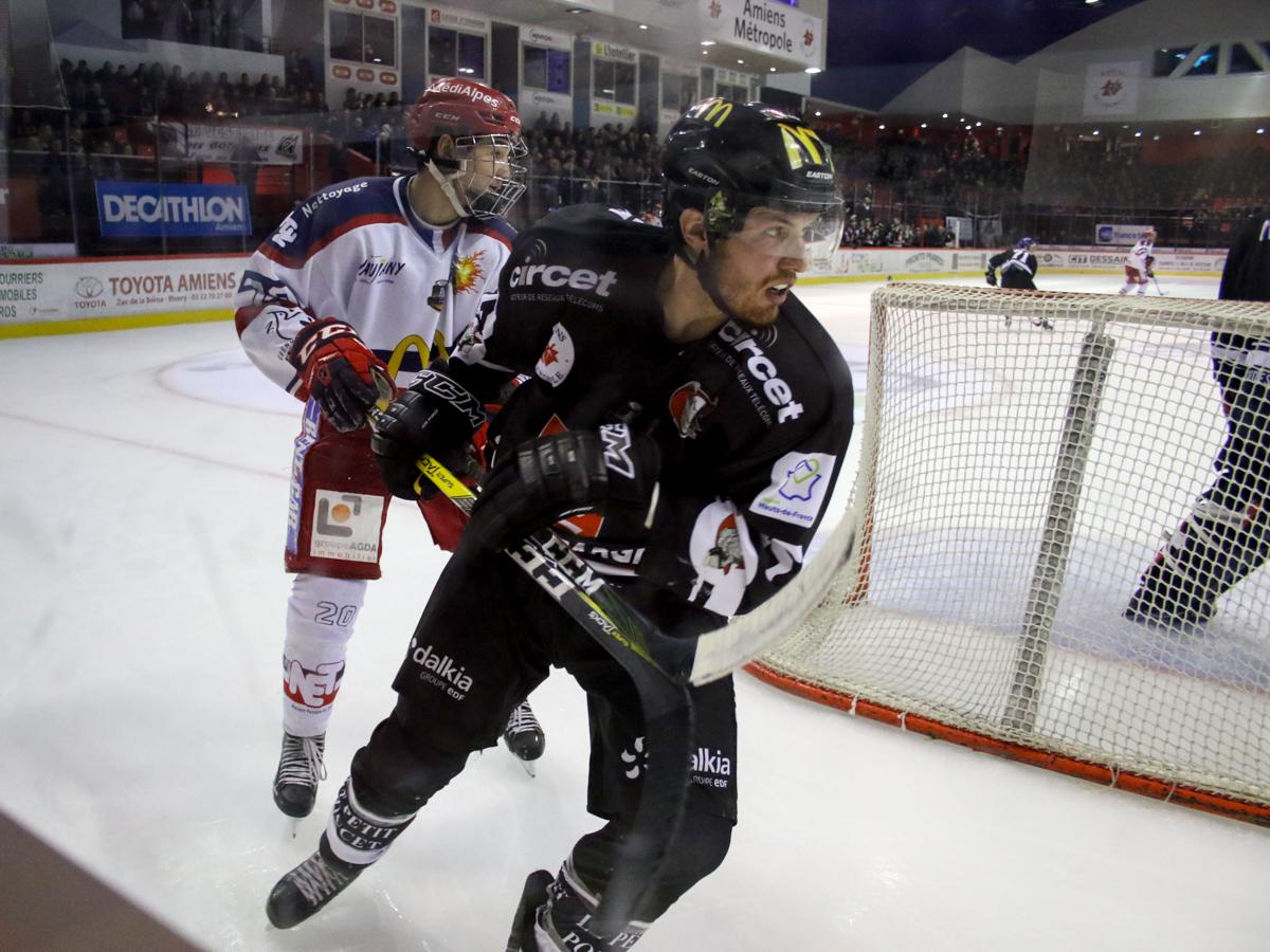 Amiens  7 - 3 Grenoble 