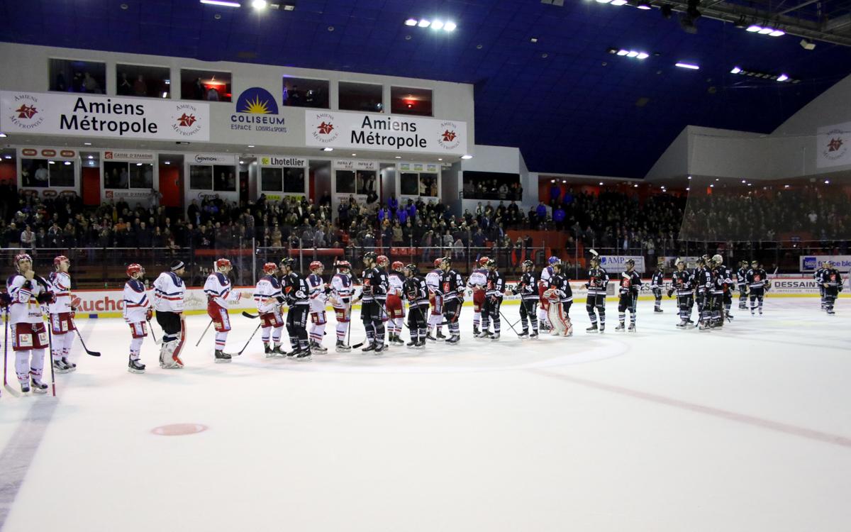 Amiens  7 - 3 Grenoble 