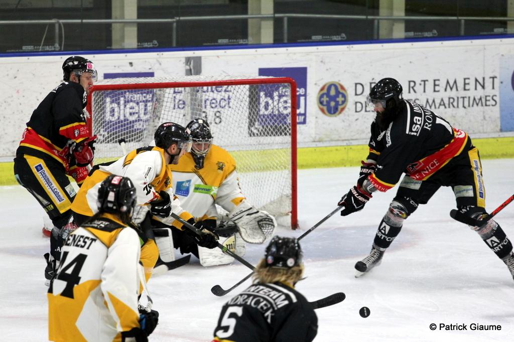 Nice 3 - 2 Strasbourg 