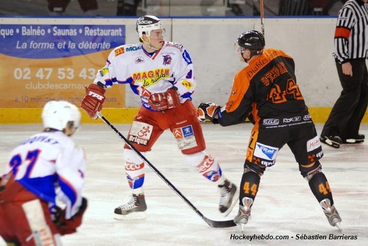 Tours  4 - 3 Epinal 